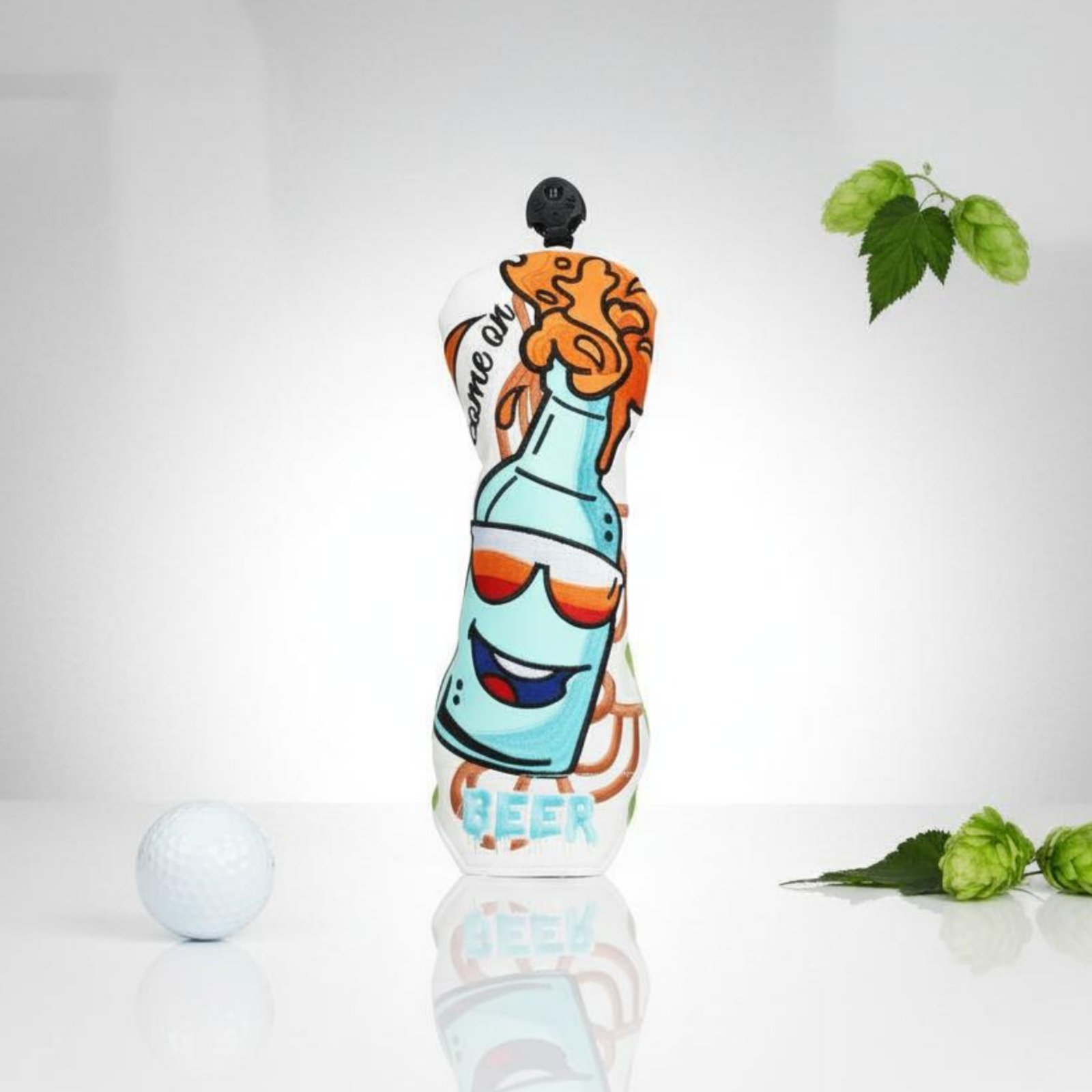 Embroidered Sport Wood Cover L - Beer & Wine Jockey Plaza Shopping recensie en prijs