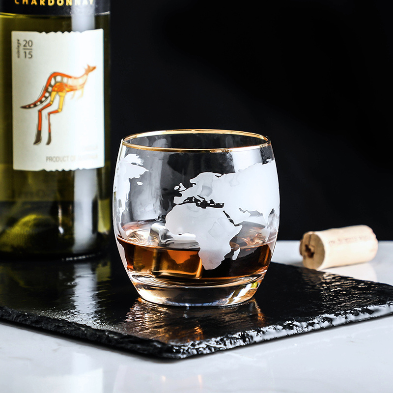 World Map Whisky Wine Glass  V - Wine Beer World recensie en prijs