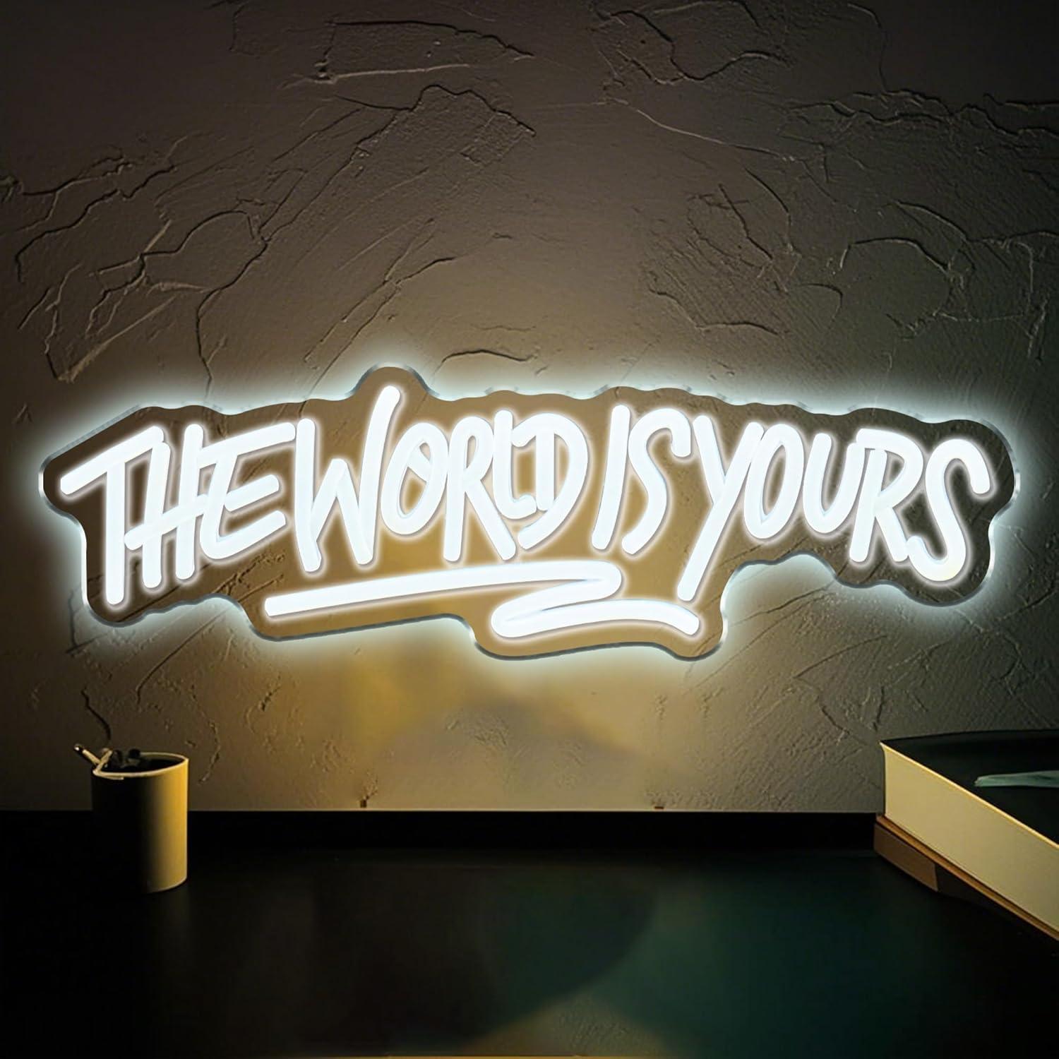 The World is Yours Neon Sign U - Beer & Wine Jockey Plaza Shopping recensie en prijs