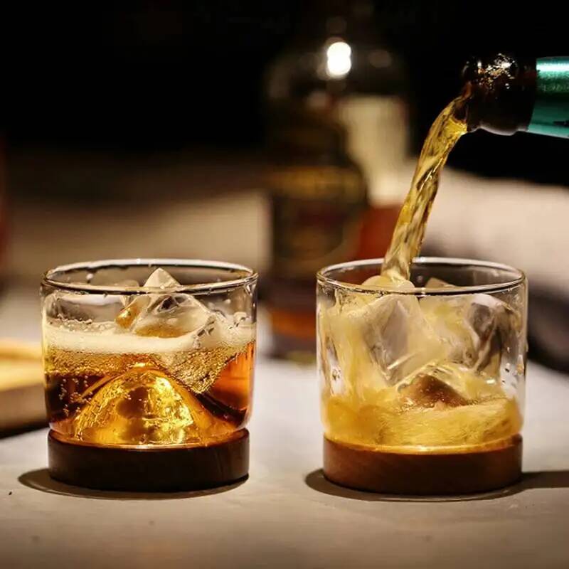 Japanese Style Walnut Coaster  - Wine Beer Glass Set recensie en prijs